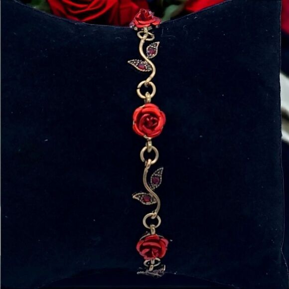 Red Rose Bracelet Beauty and the Beast Romantic Jewelry Love Girlfriend Gift New - Picture 2 of 10